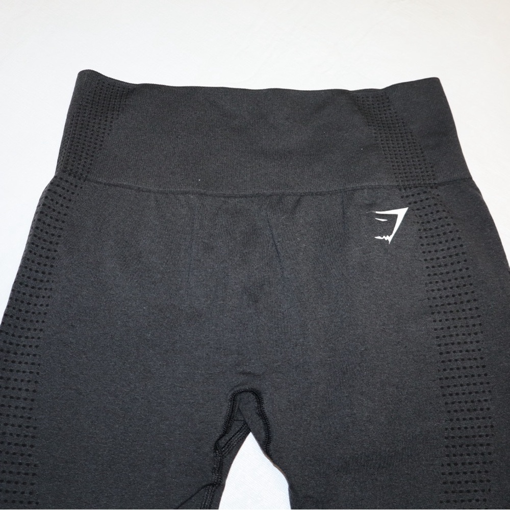 Gymshark Black Vital Leggings - Picture 2 of 7